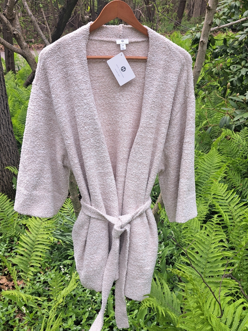 New With Tags Hotel Collection Plush Knit Shawl in Light Beige